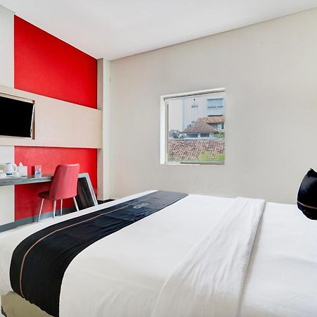 Townhouse Oak Cihampelas Near Ciwalk Formerly Promenade Hotel Bandung Luaran gambar