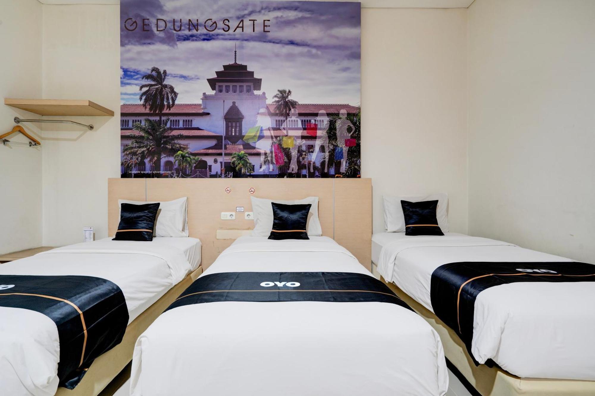 Townhouse Oak Cihampelas Near Ciwalk Formerly Promenade Hotel Bandung Luaran gambar